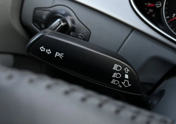 Audi A4 cena 45000 przebieg: 187000, rok produkcji 2012 z Płock małe 379